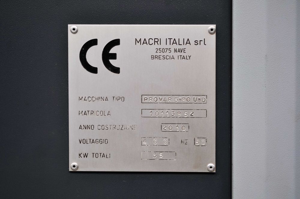 Giętarka CNC Provar 5-90 U-D – użyteczna długość robocza 4500 mm