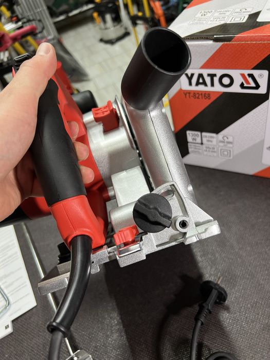 Пила погружная YATO YT-82168 Стабилизация оборотов 1300 Вт