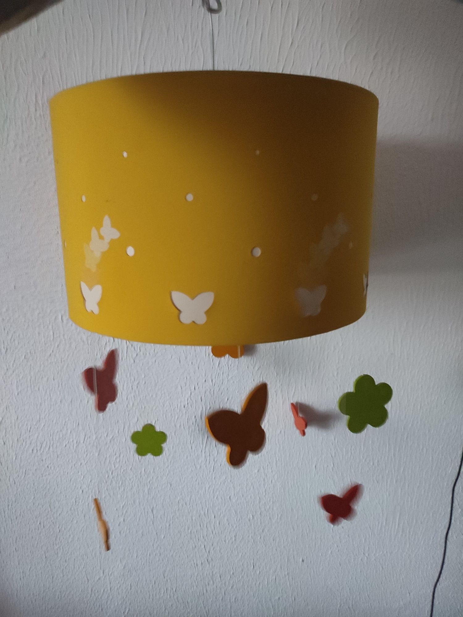 Żyrandol/lampa sufitowa do pokoju dziecięcego