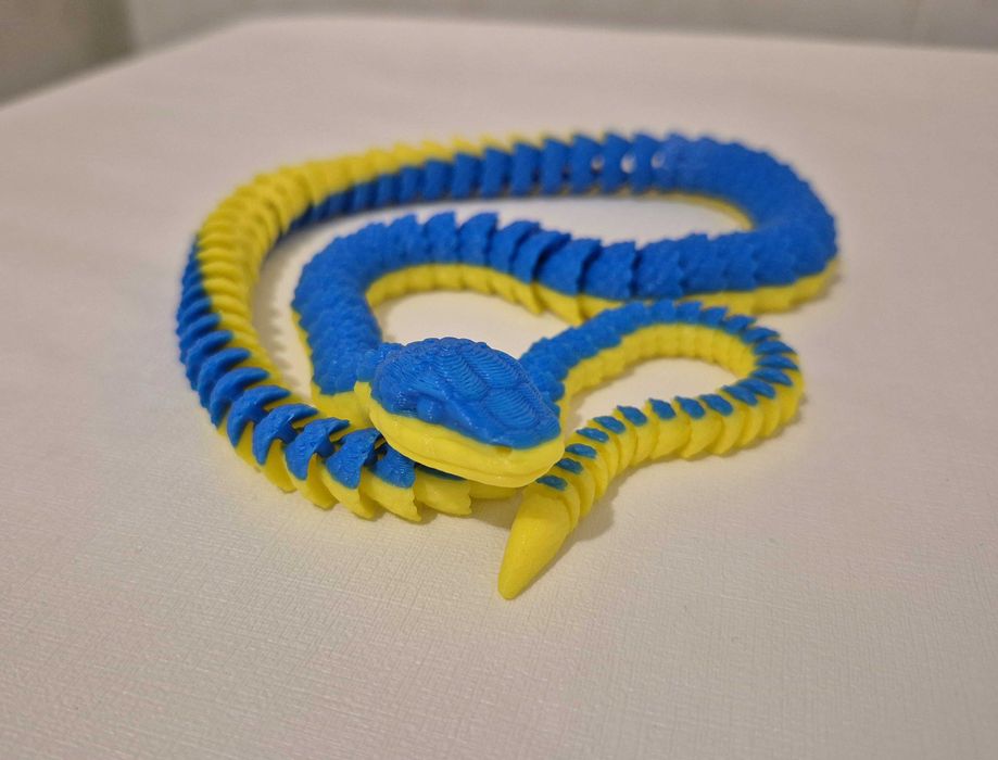 Змія 67 см шарнірна дитяча іграшка 3D друк реалістично звивається Гра