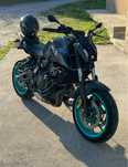 MT07 com muito material