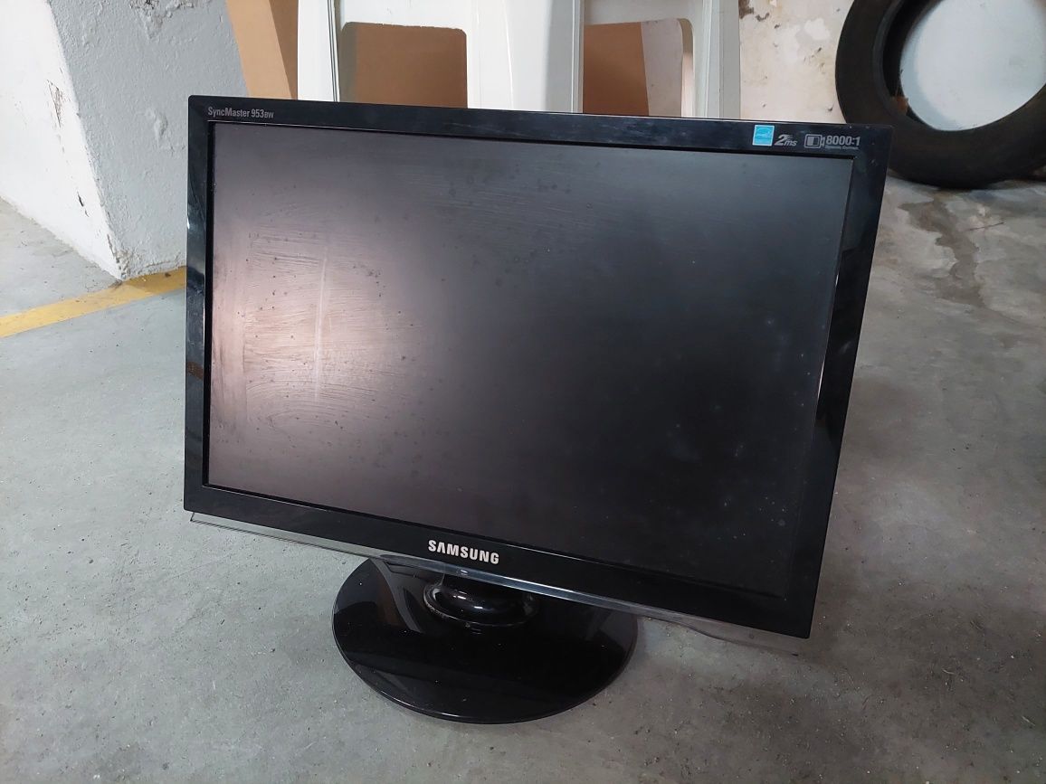 Monitor Samsung syncmaster 953BW