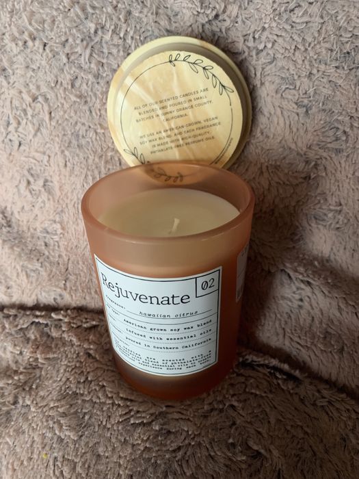 Leoben nowa świeca sojowa 255 g cytrus Hawaje Kalifornia pomarańcza