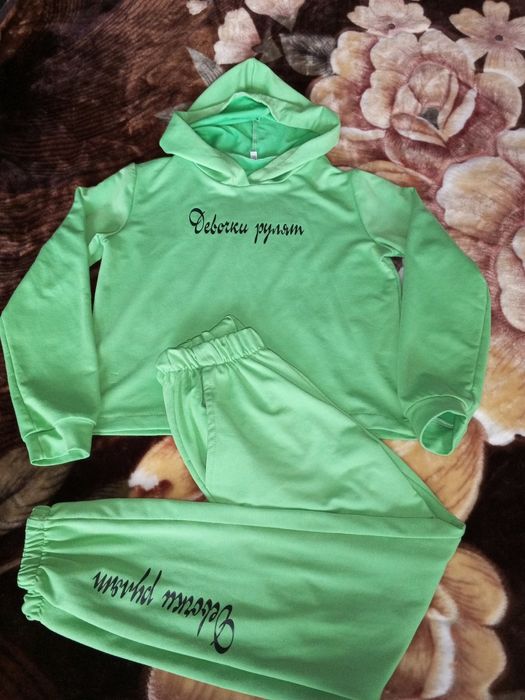 Спортивний костюм 10-11 років