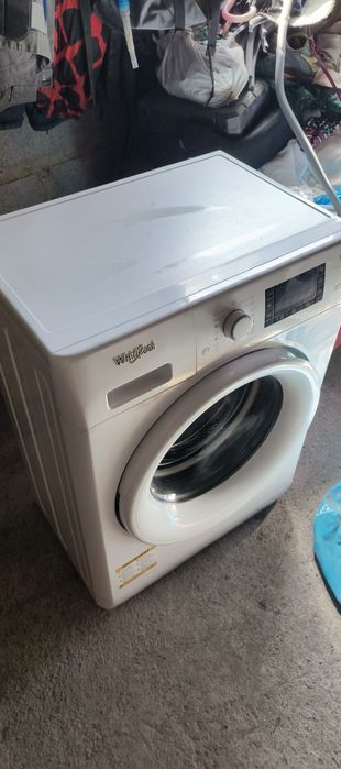 продам пральну машину на запчастини Whirpool