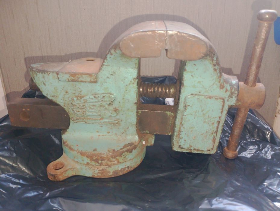 Тиски ювелирные СССР новые лещата