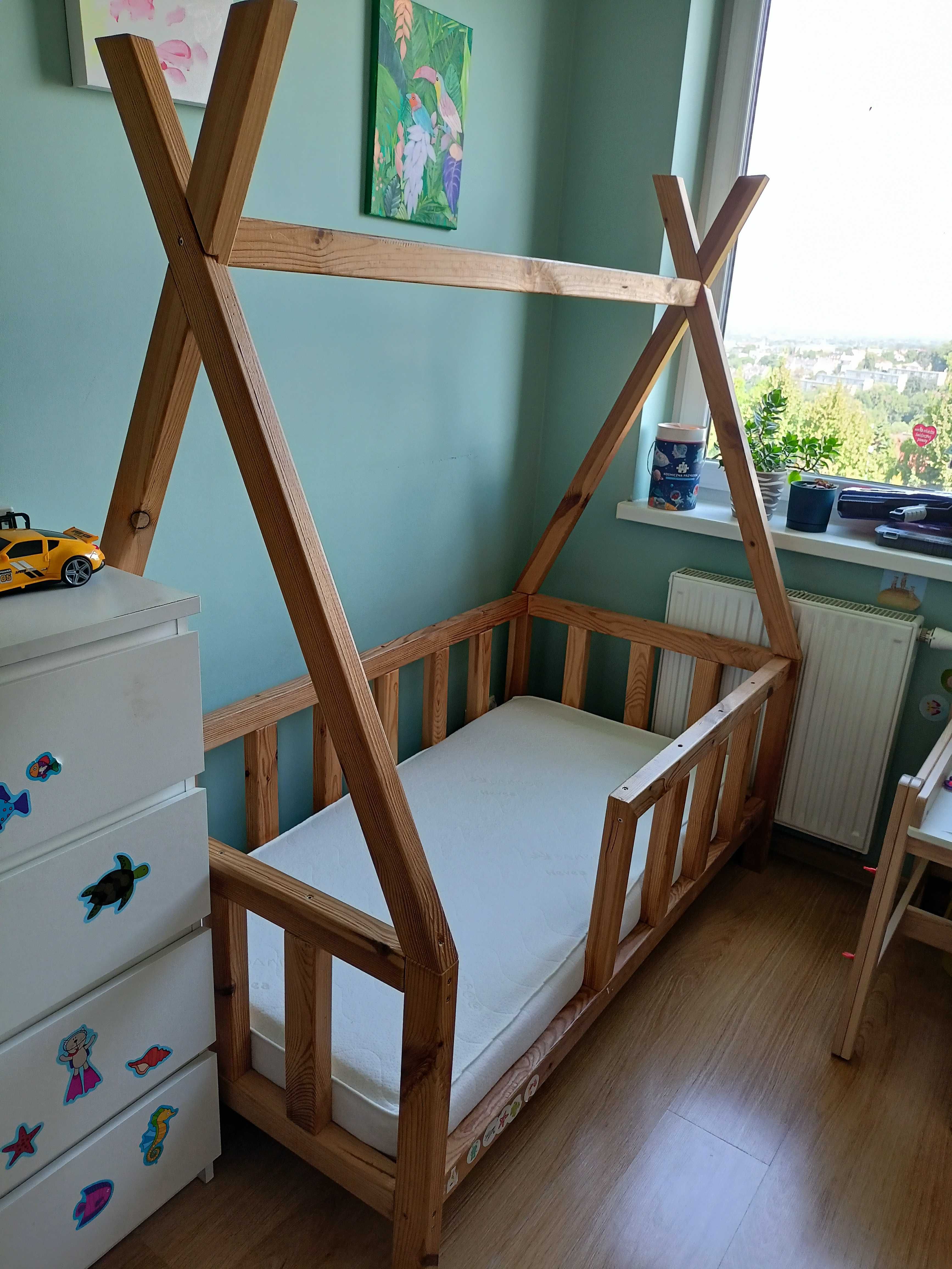 Łóżko dziecięce tipi z materacem hevea bamboo