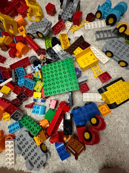 Lego duplo одним лотом , різні кубики