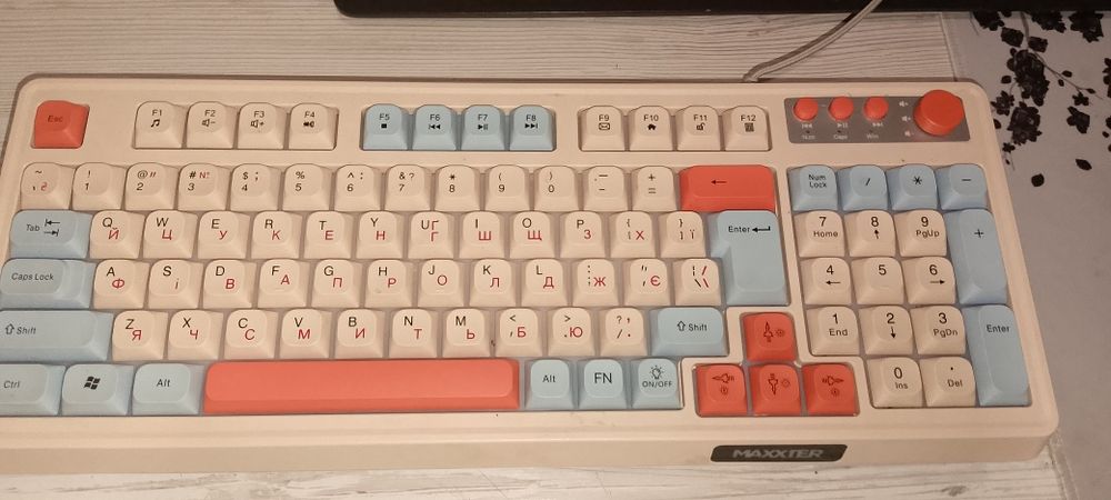 Клавіатура ігрова maxxter