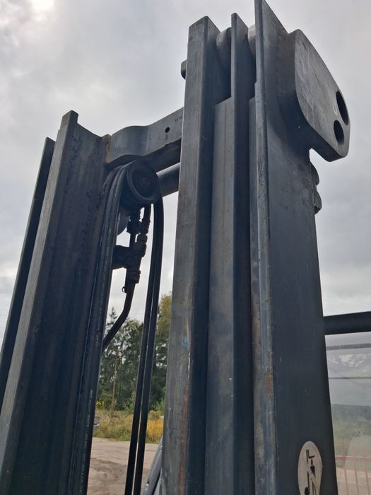Wózek widłowy na gaz Jungheinrich