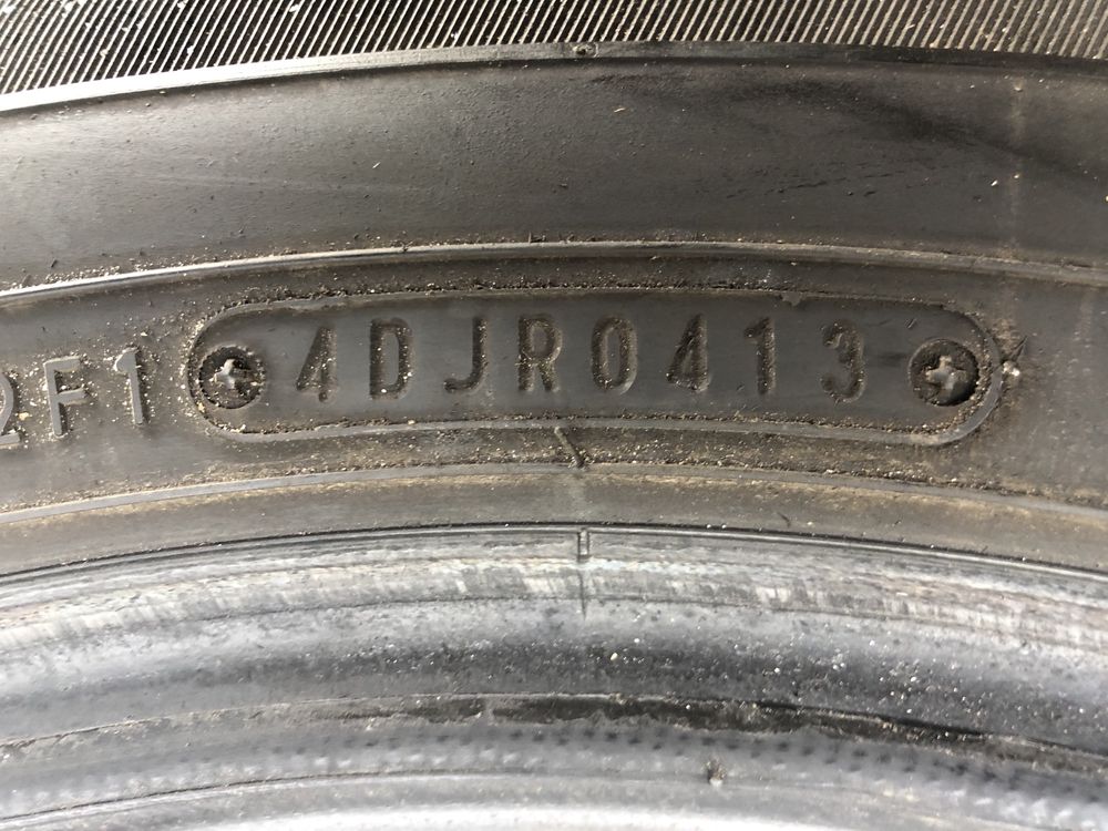 215*60*16 лето літо 2шт Dunlop