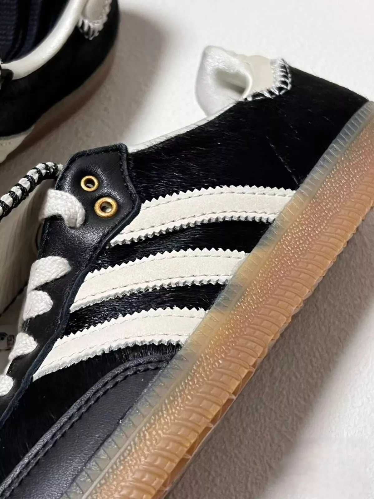 adidas Samba Pony Tonal Wales Bonner Core Black 41 EU / 8US / 26 CM