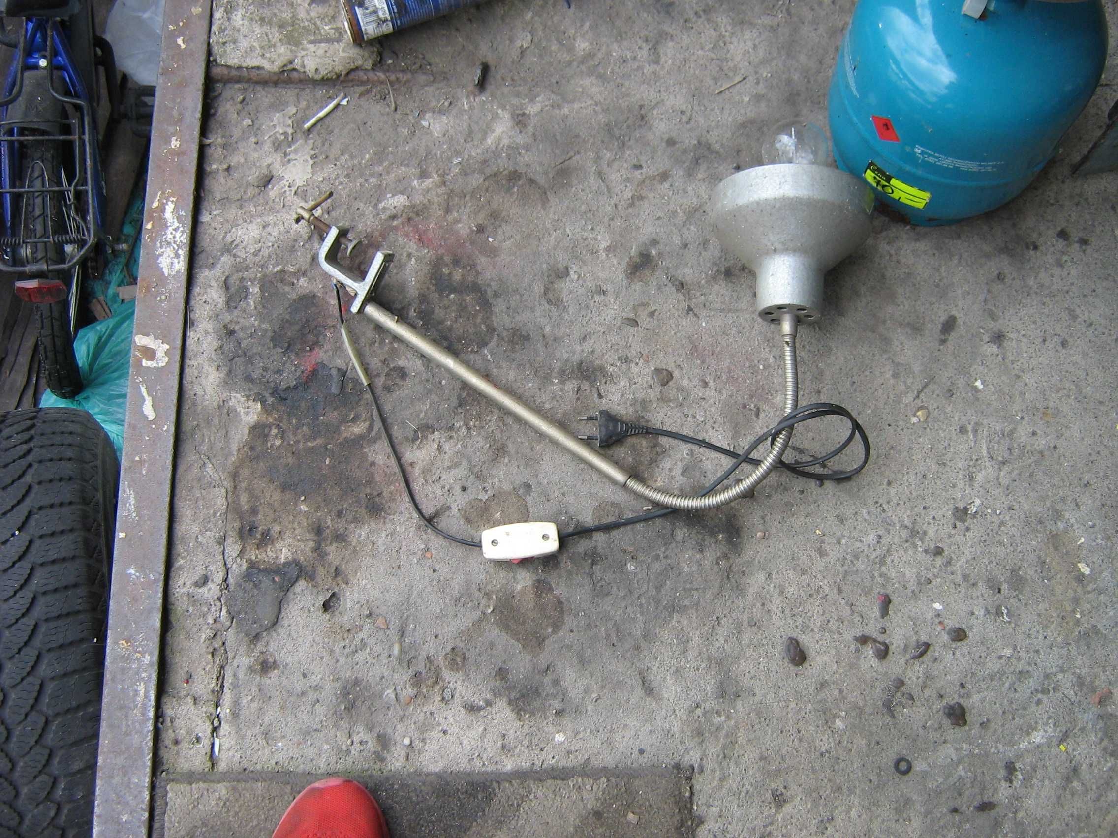 Lampa warsztatowa PRL
