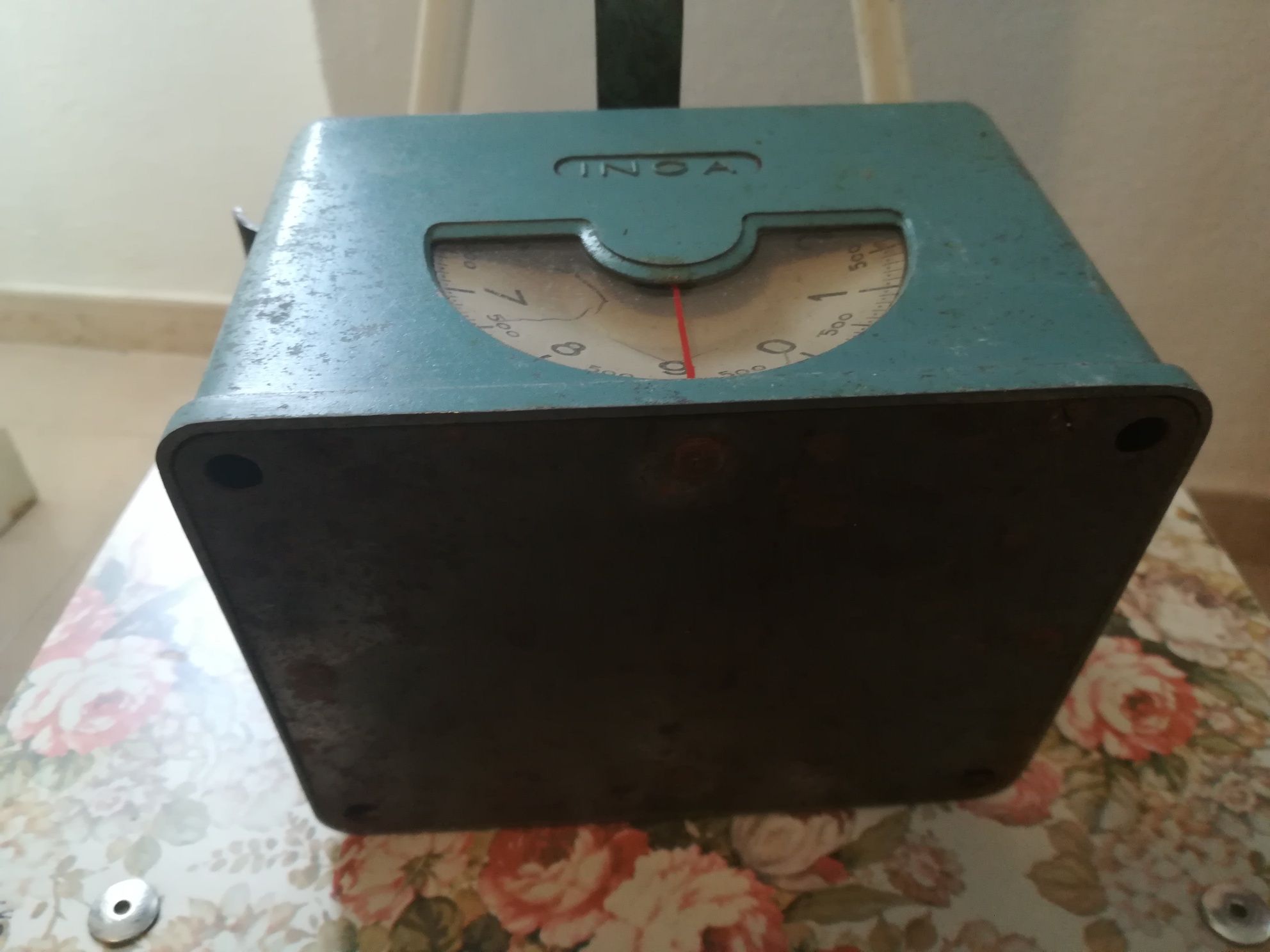 Balança Antiga de Cozinha