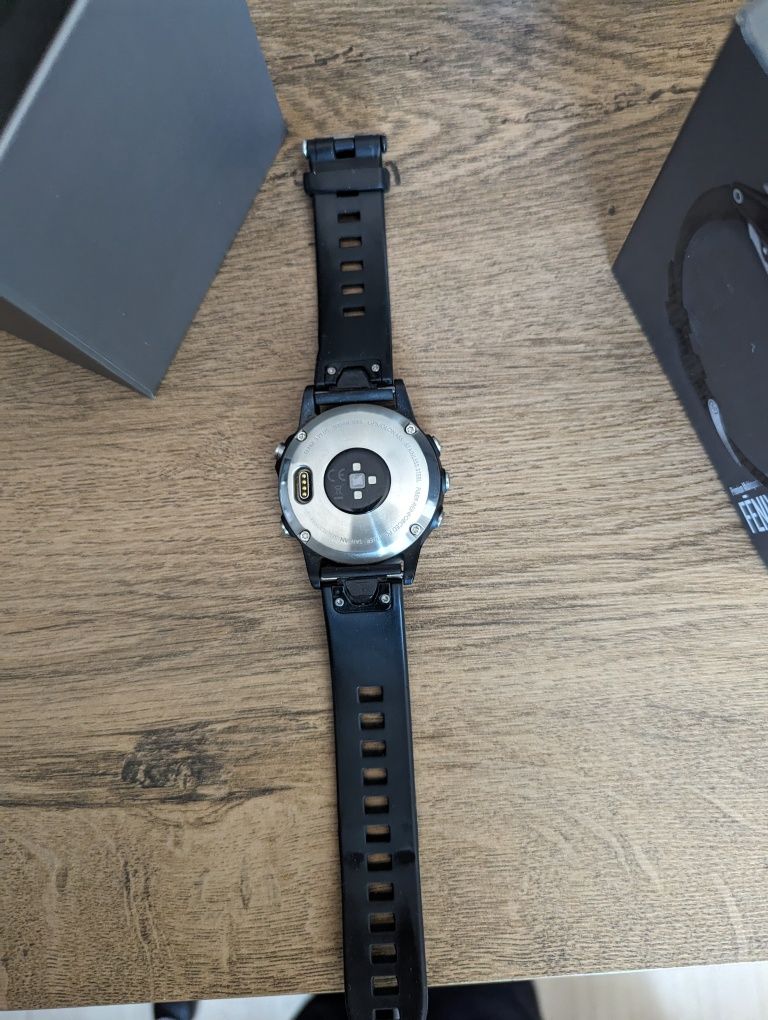 Zegarek Smartwatch Garmin Fenix 5 plus,