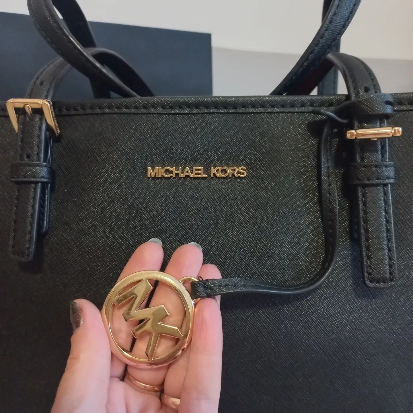 Michael Kors! Оригінал! Шкіряна сумка!