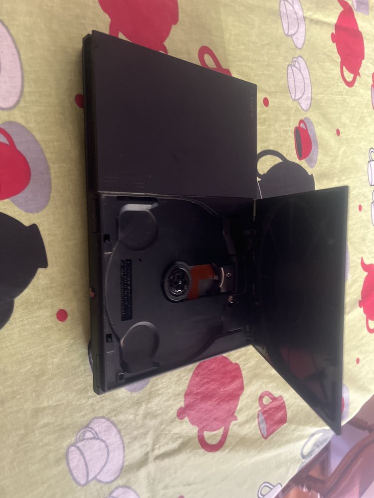 Consola PS2 Slim (Sem Cabos, Sem Comandos)