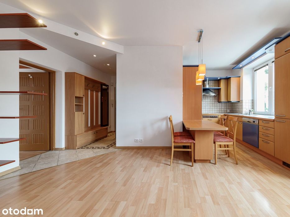 REZERWACJA Funkcjonalne 3pok! Parking, piwnica, balkon! Niski czynsz