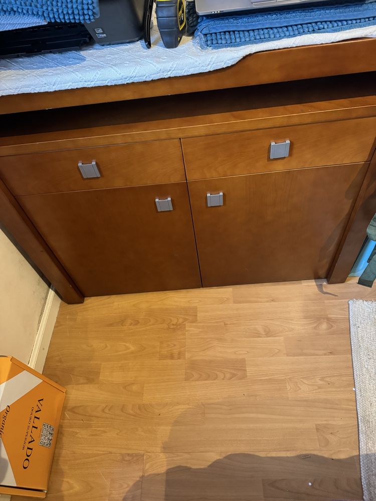 Vendo uma mobilia de Quarto Completa