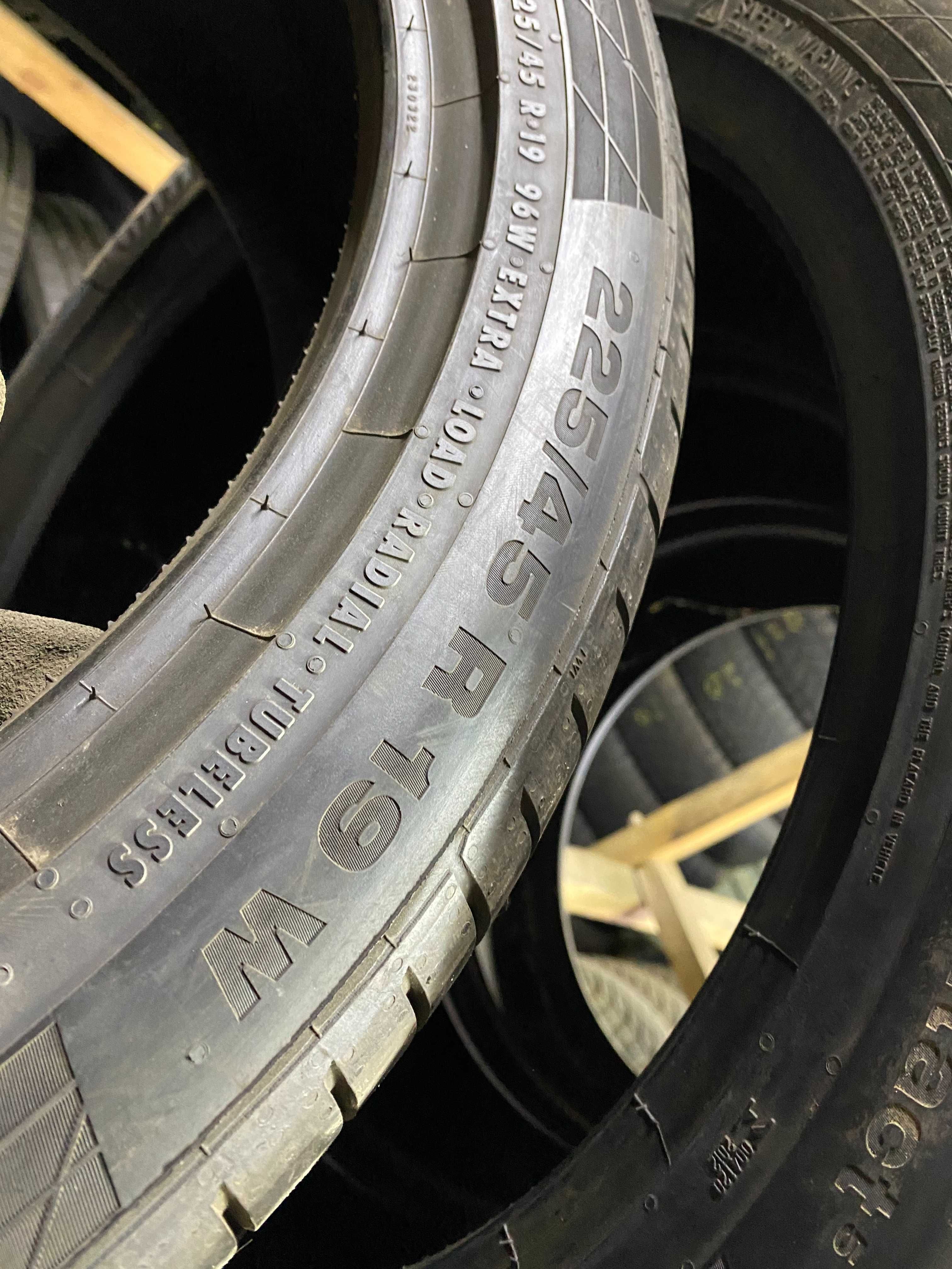 Шини Літо 225/45R19 Continental  ContiSportContact5 7+мм