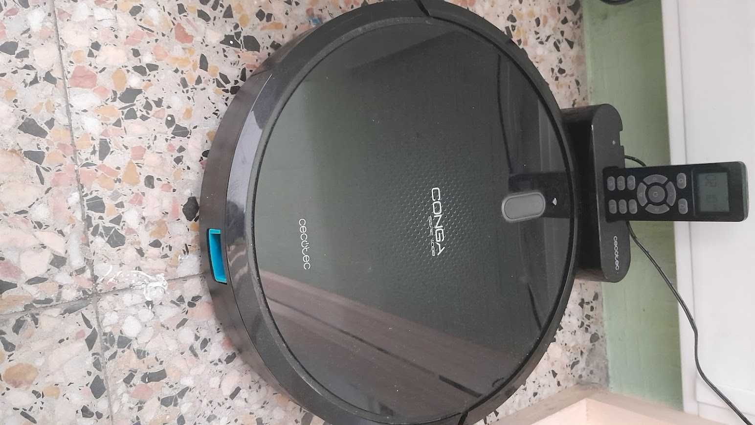 aspirador robot Conga 1099