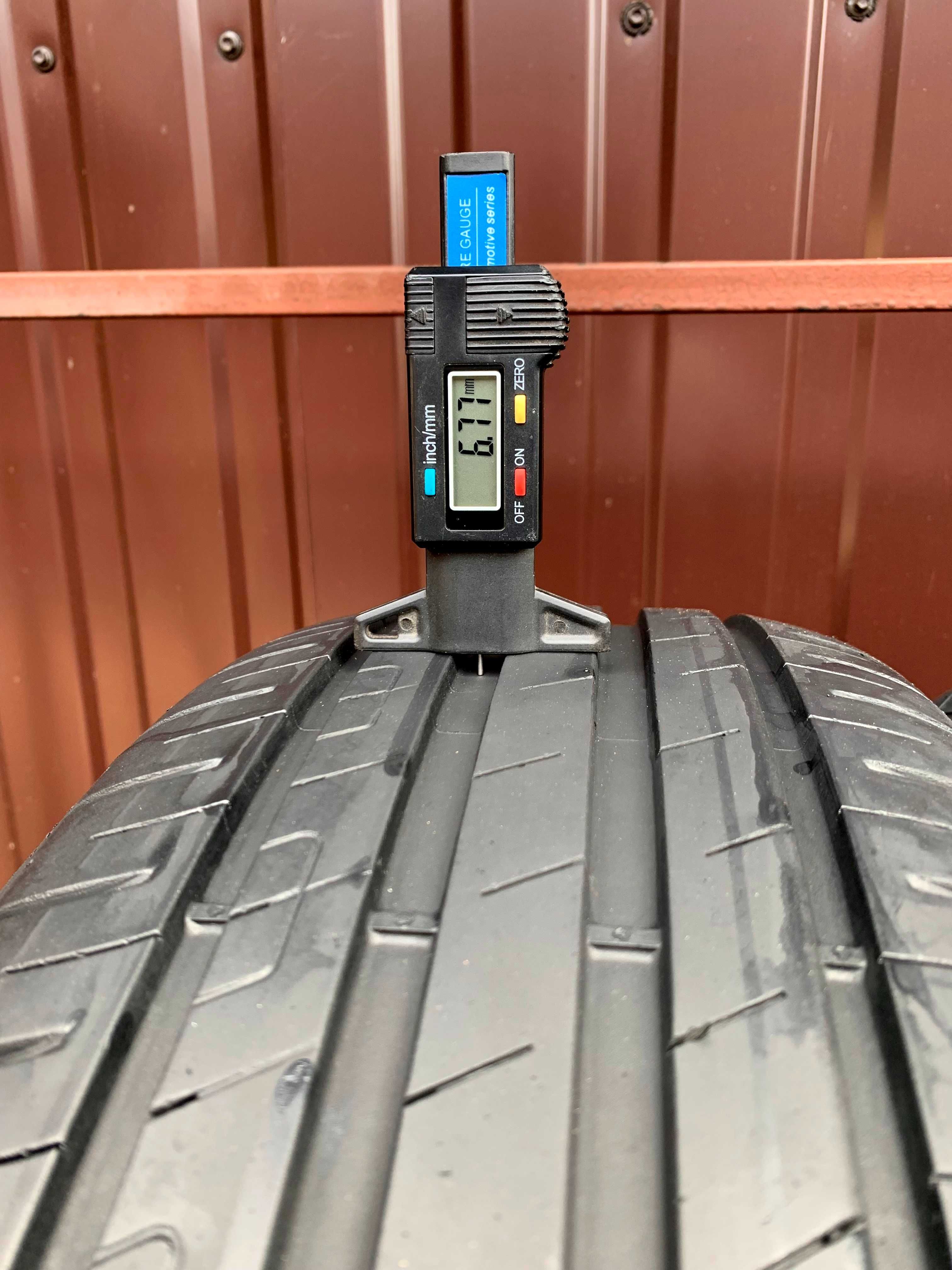 215/55 R17 GoodYear EfficientGrip Performance. Шини літні 4 шт.