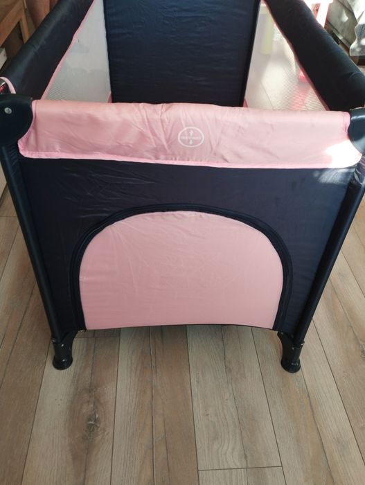 Łóżeczko turystyczne + materacyk