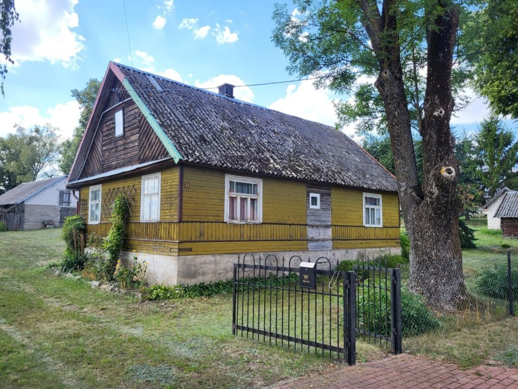 Siedlisko, dom wolnostojący z zabudową gospodarczą
