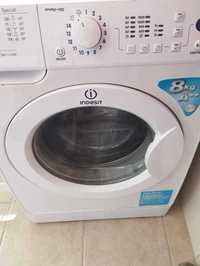 Maquina de Lavar roupa Indesit 8kg - Avariada