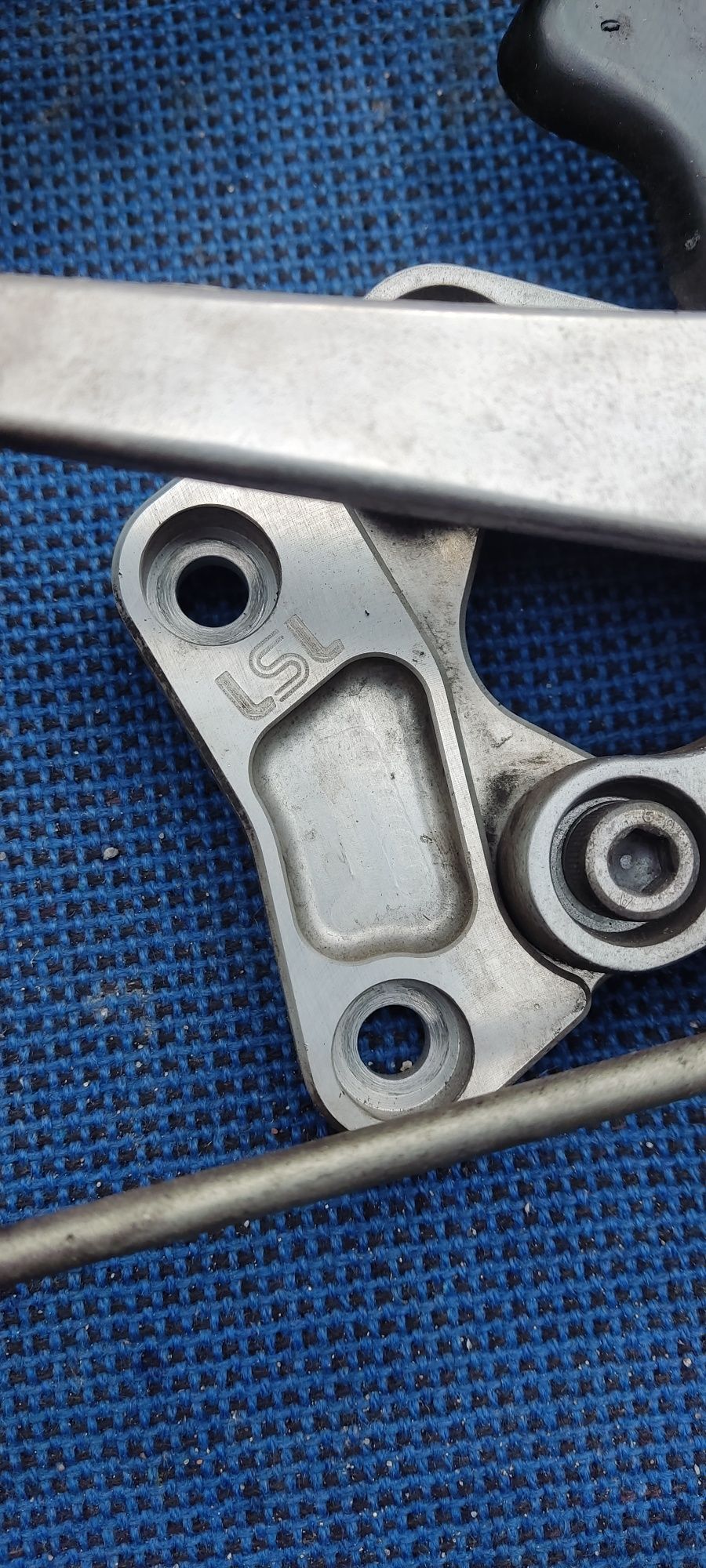 Suzuki GSX-R 750 K2 set kierowcy