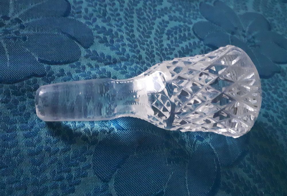 piękny duży korek kryształowy do karafki