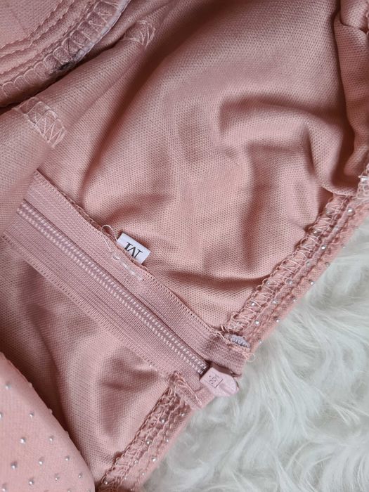 XA44 sukienka rozkloszowana z tiulem M księżniczka pudrowy róż balowa