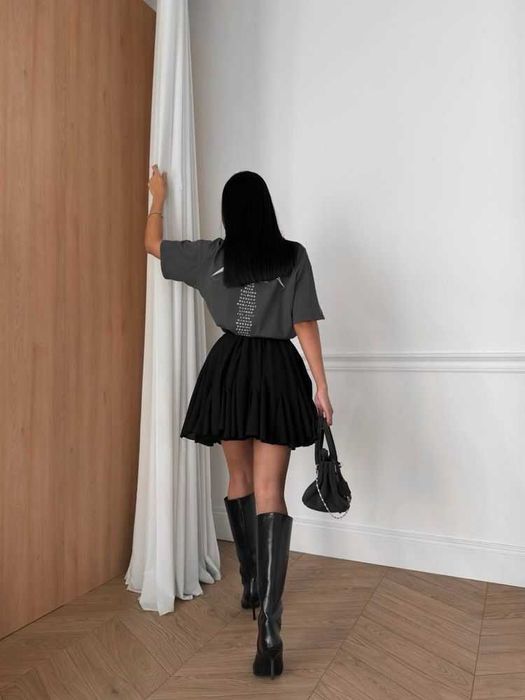 Спідниця-шорти у чорному кольорі