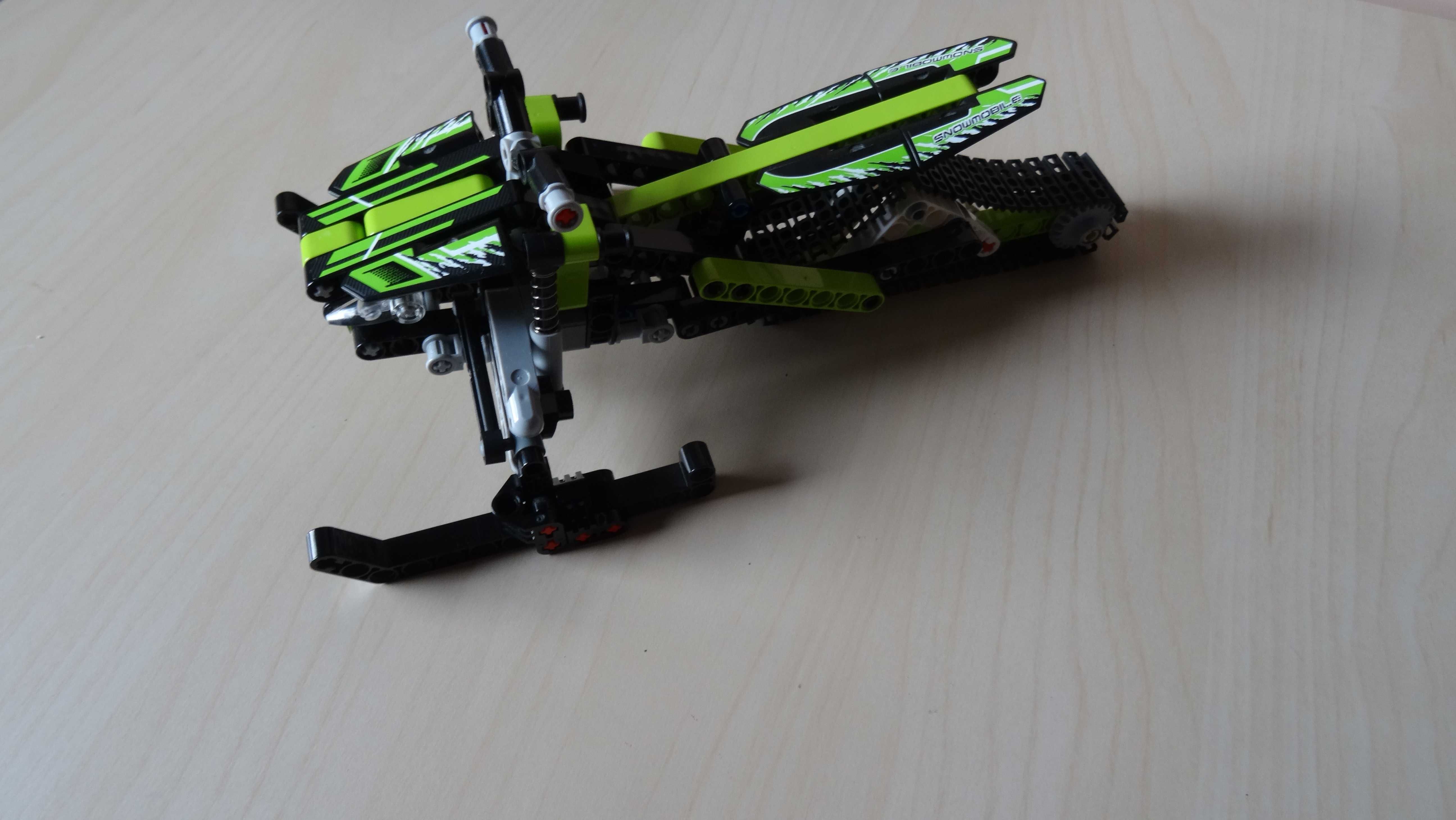 Lego Technic 42021 skuter