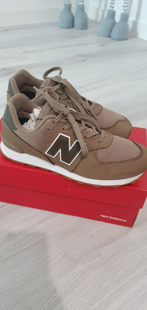 Кроссовки new balance кожа, 38.5р