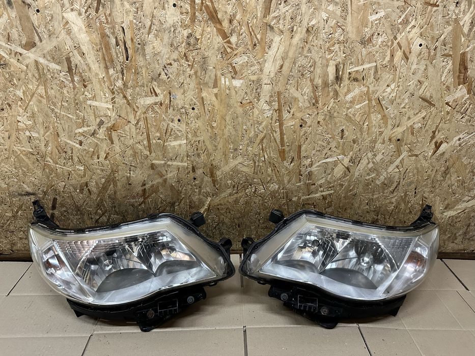 Передні фари Субару Форестер 3 Subaru Forester 3 2008—2012