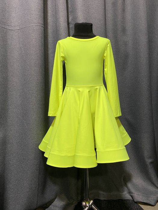 Бейсик, плаття для бальних танців