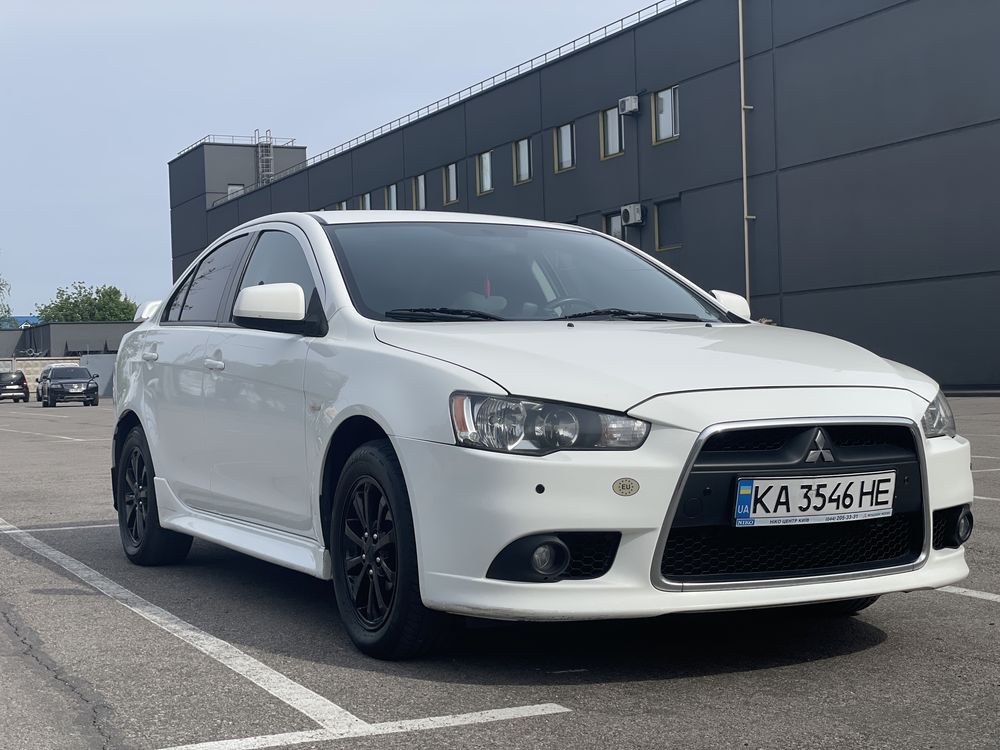 Mitsubishi lancer X