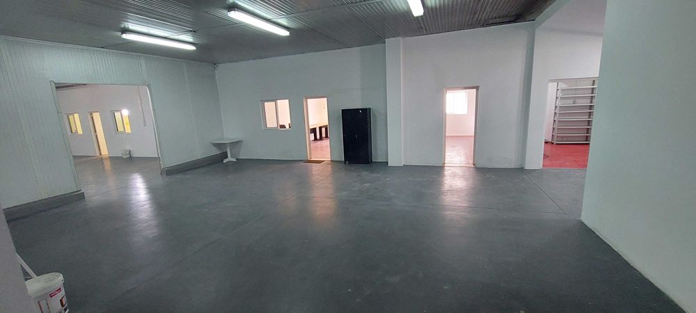 Armazém  com  rendimento anual 28.870 €