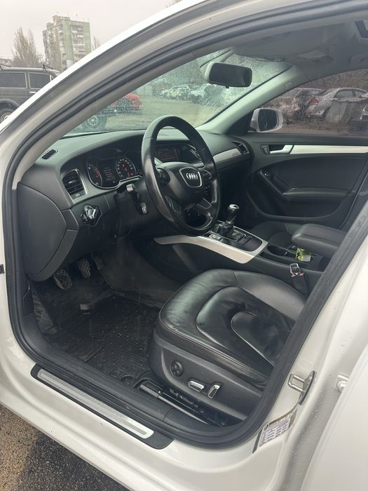 Audi A4B8 S-line Quattro