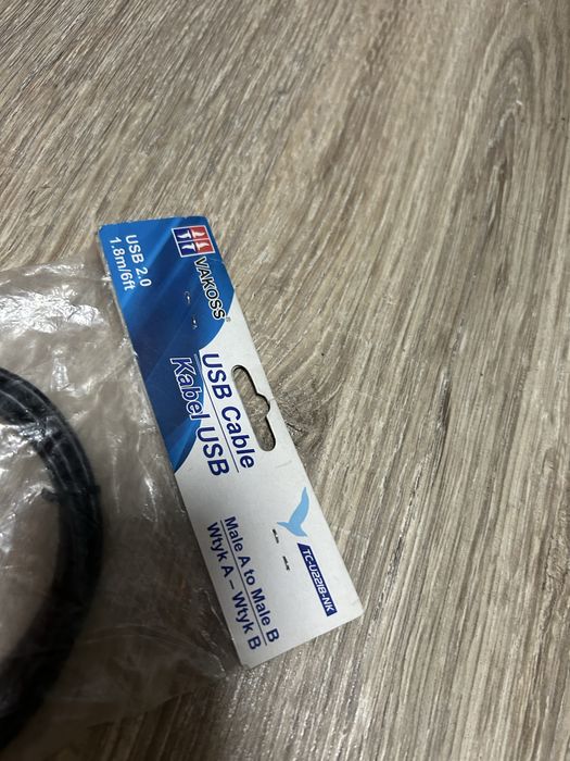 Kabel USB 2.0      Wtyk A - Wtyk B   Długość 1,8 m