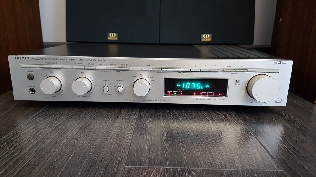 amplituner Luxman R-5045