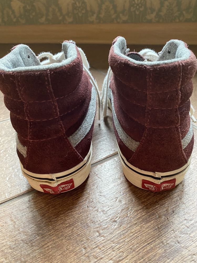 Продам кеды VANS