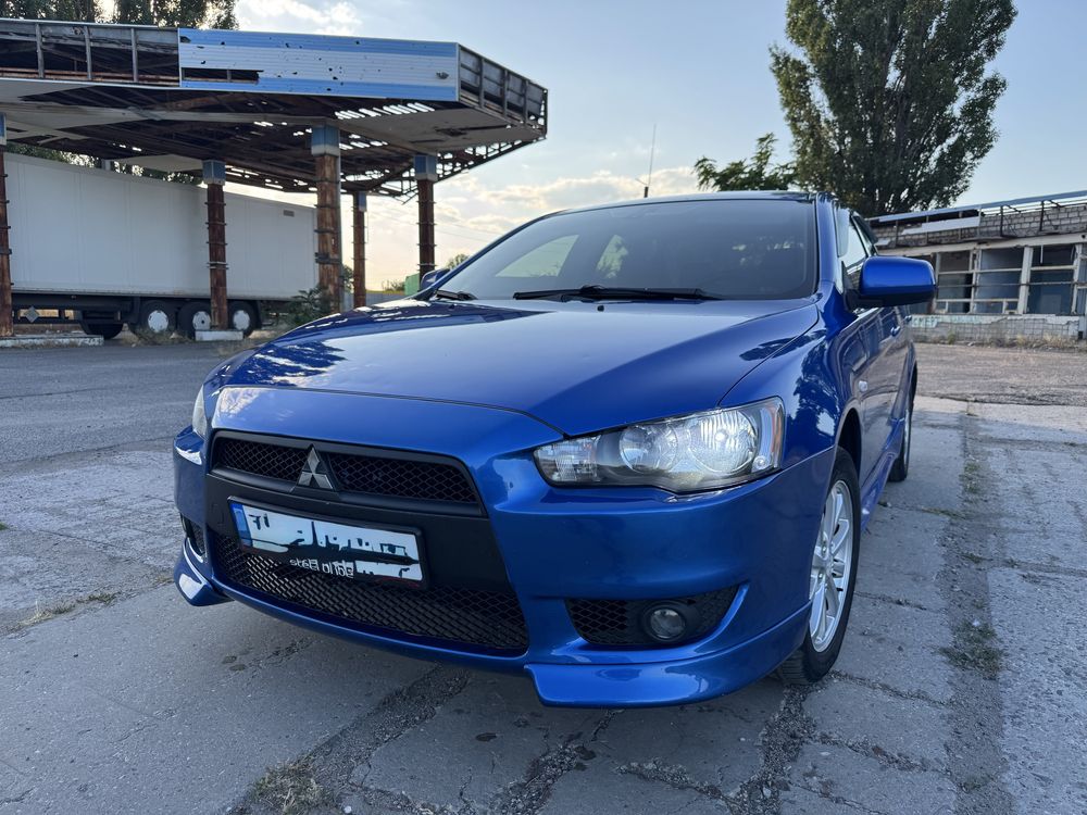 Продам Mitsubishi Lancer X