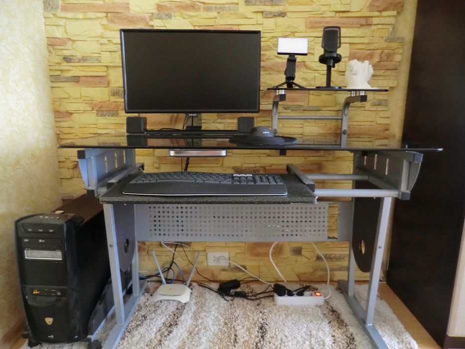 Стол для кухни стулья