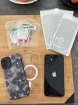 Iphone 12  4/128 GB + dodatki