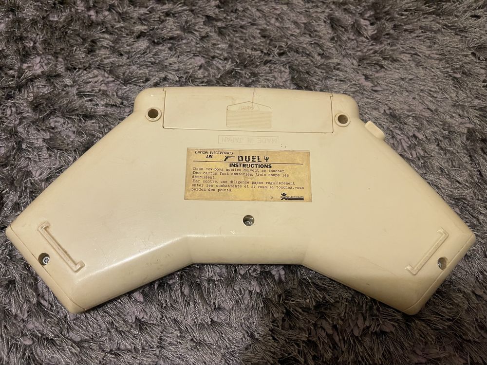 Conjunto 26 jogos e jogo eletrónico  de 1980 a funcionar