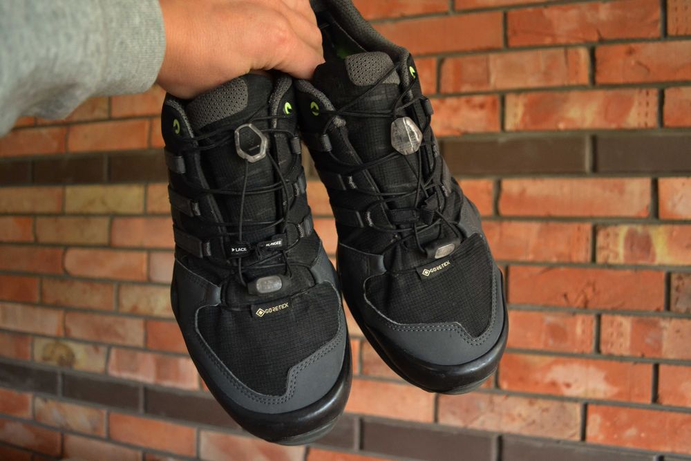 Трекінгові кросівки Adidas Terrex Gore-Tex Оригінал Розмір 46 - 29.5