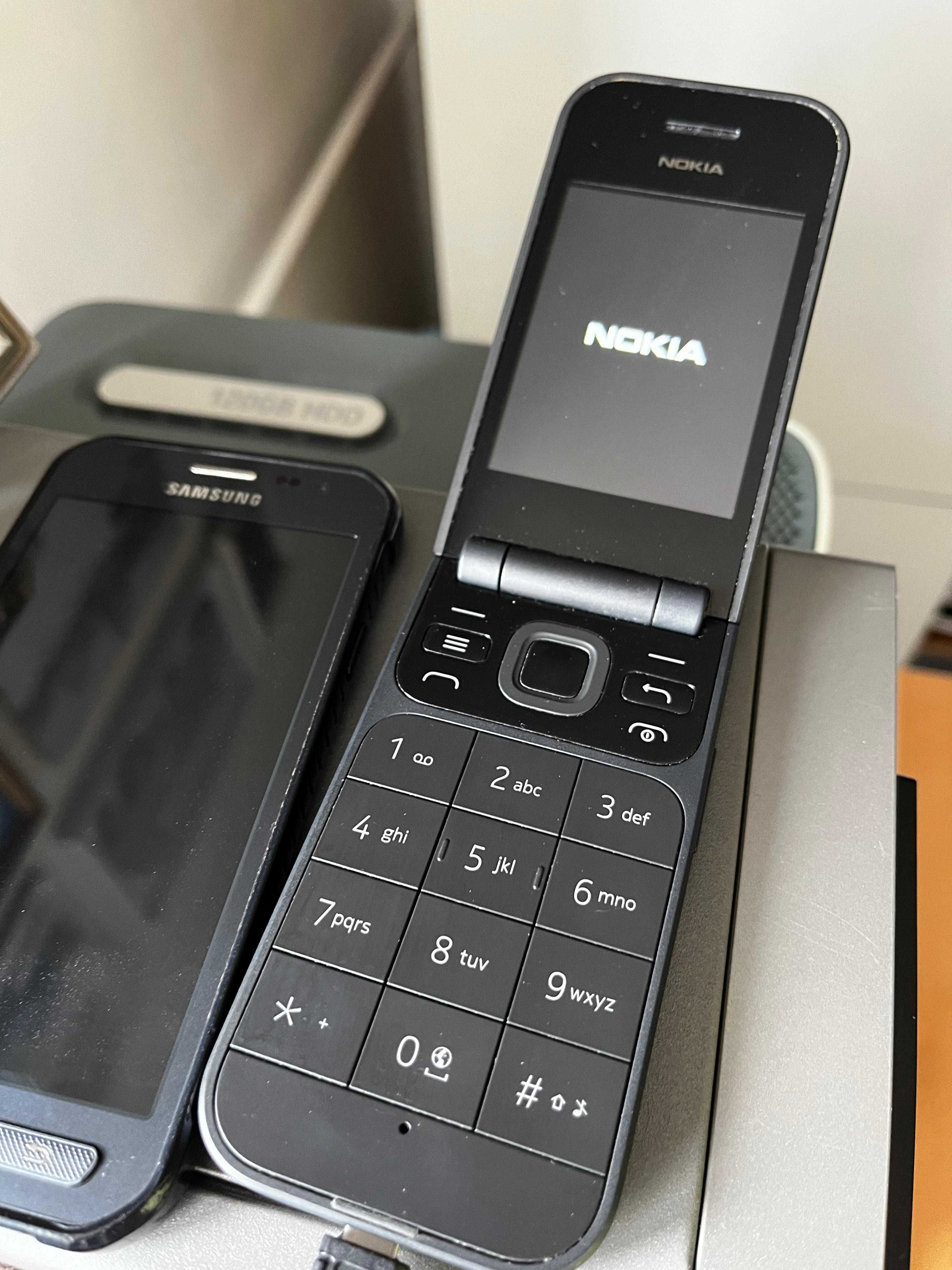 Telefon Nokia 2720 Flip 4G Dual Sim 4GB