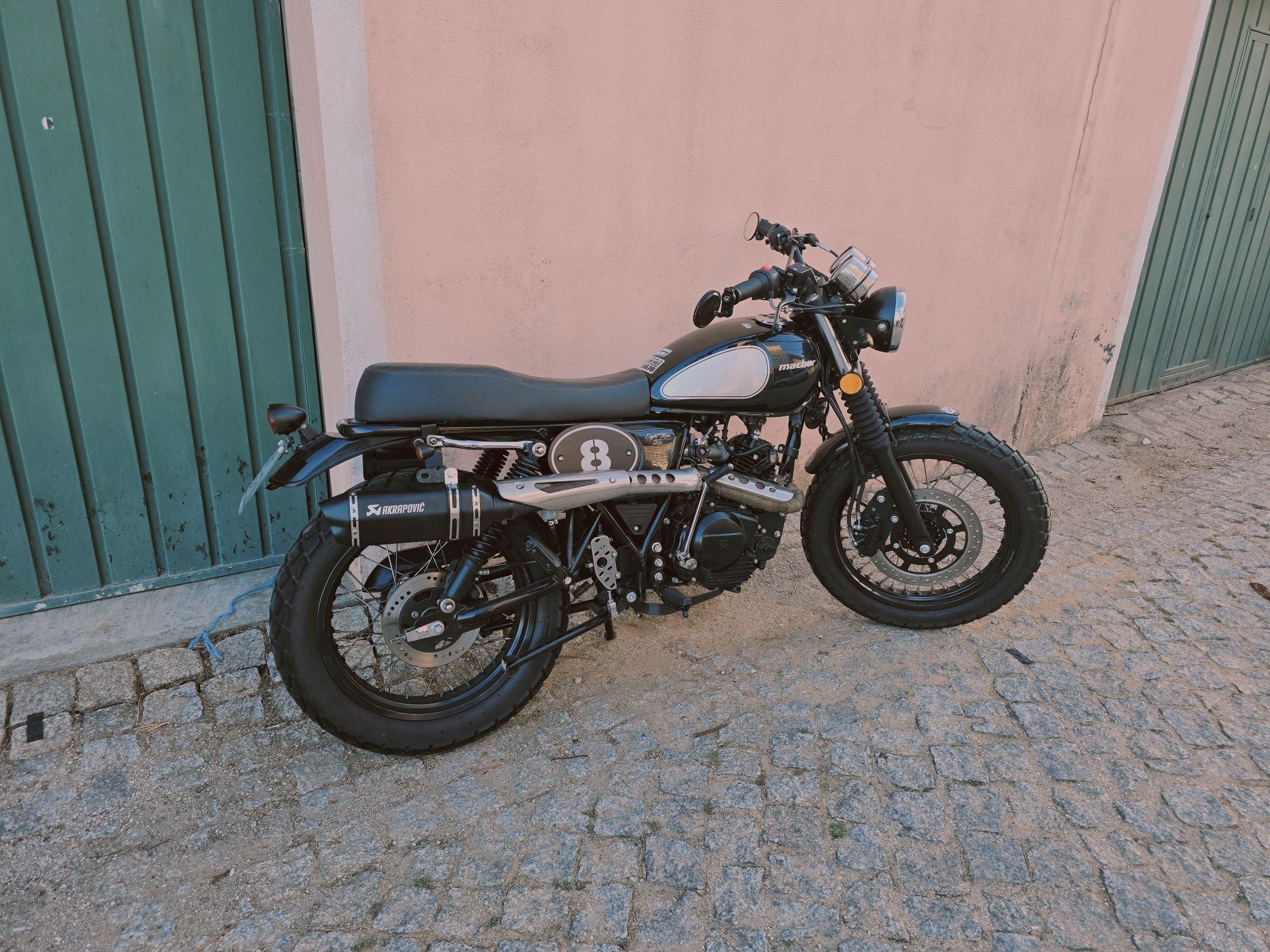 Macbor eight mille 125